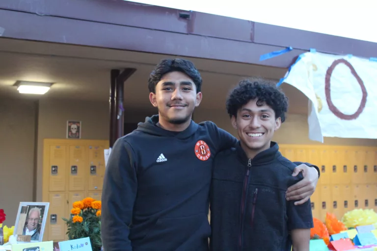wholesome photo! 2