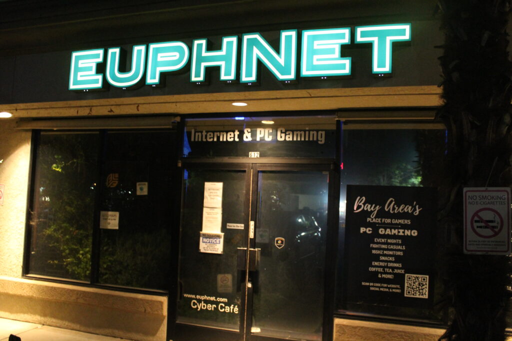 The Euphnet Cyber Cafe in Sunnyvale