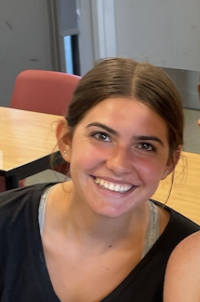 Junior Shayla Carneiro