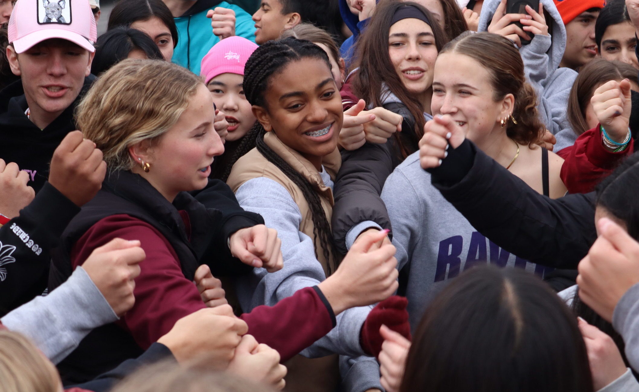 Photo Archive: Behind the Record-Breaking 2025 Canned Food Drive / Eliza Crowe