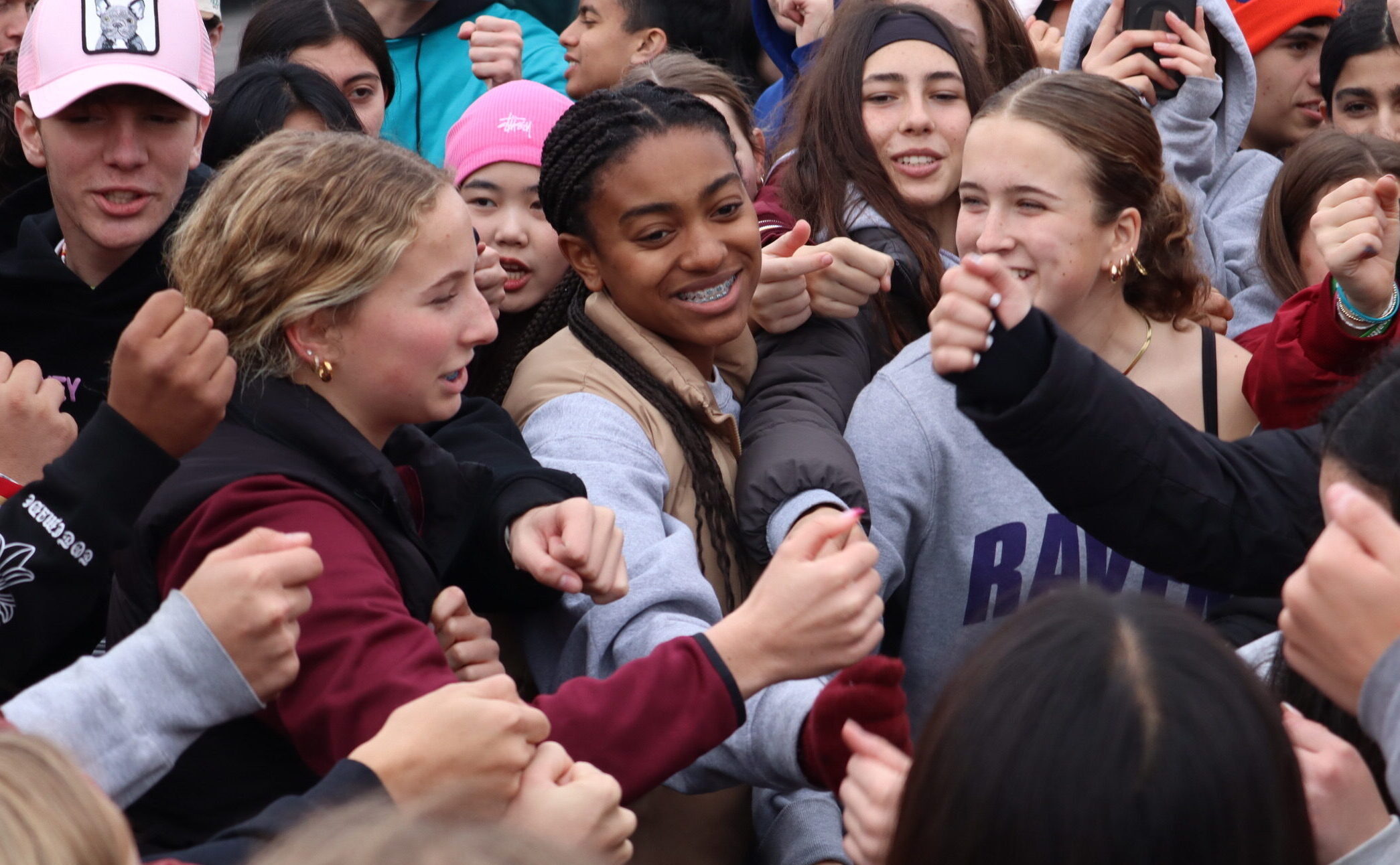 Photo Archive: Behind the Record-Breaking 2025 Canned Food Drive / Eliza Crowe