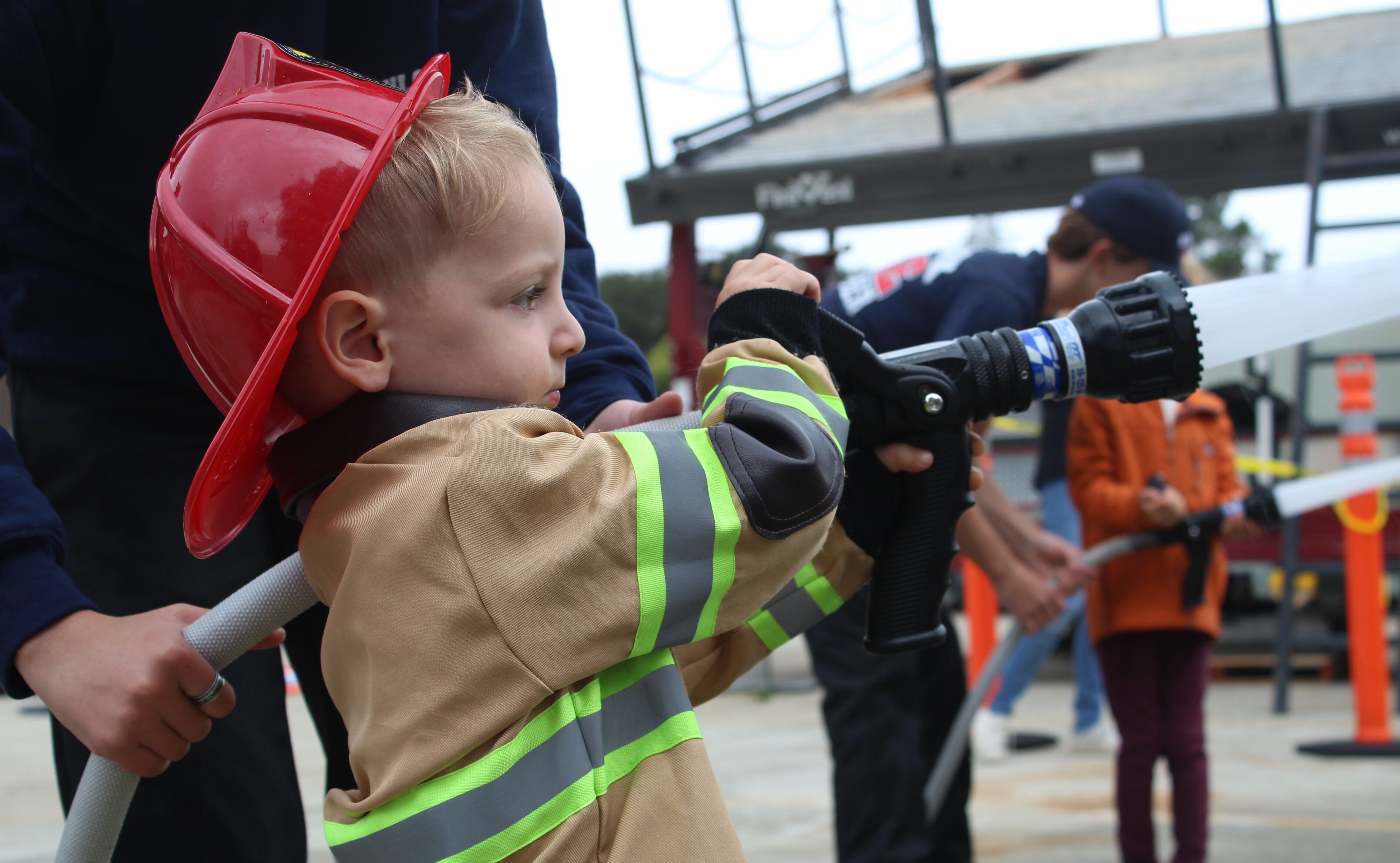 Fire Department Celebrates 25th Annual Pancake Breakfast / Lia Nadav