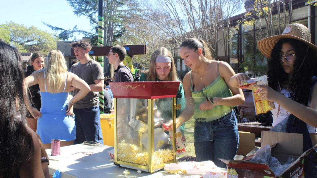 Bears Celebrate an A-Maize-Ing Corn Day - M-A Chronicle